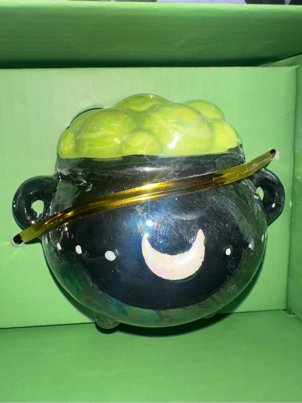10 Strawberry Street Halloween Cauldron Salt & Pepper Shakers ~ New